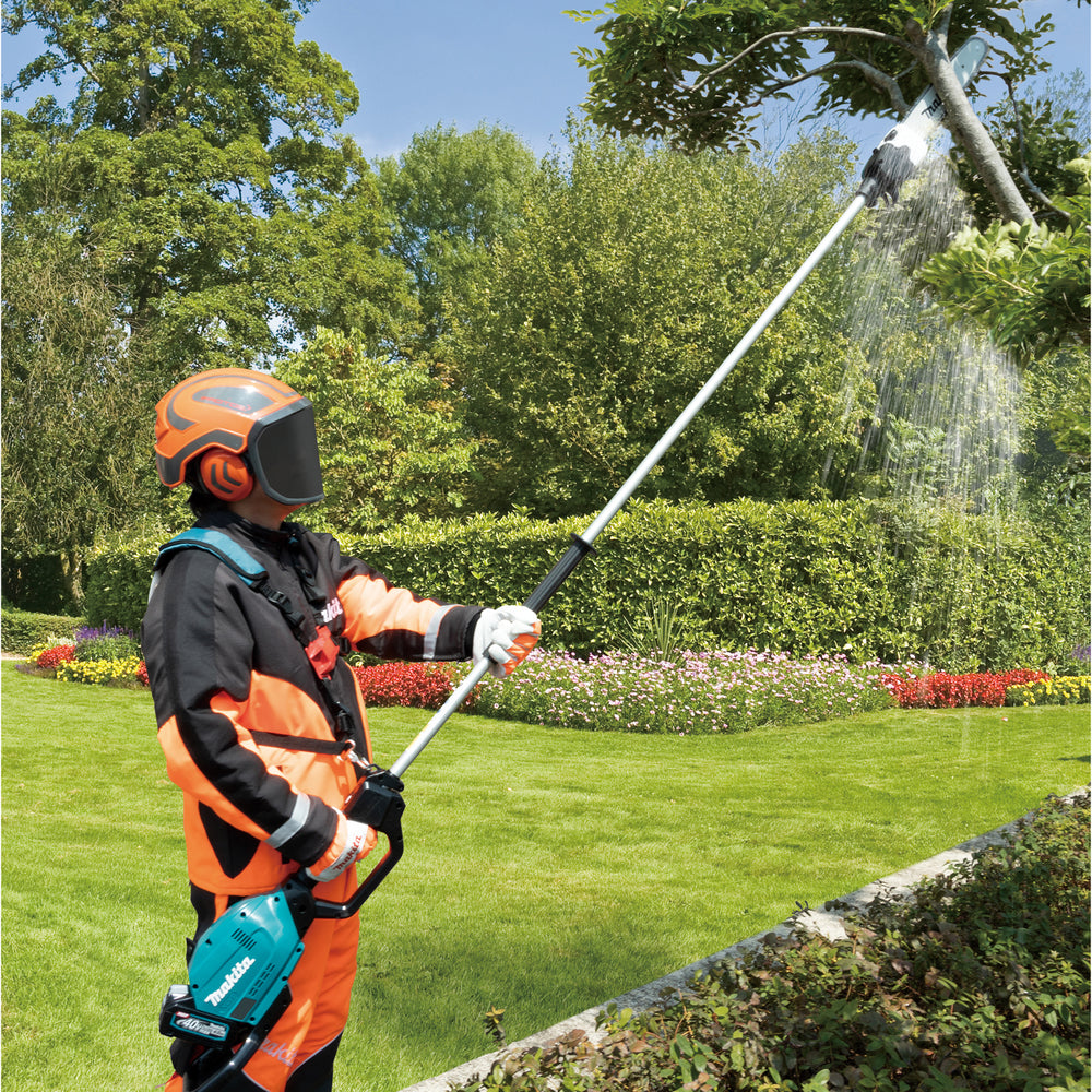 Tronçonneuse en hauteur XGT 40Vmax 30cm Makita UA003GZ