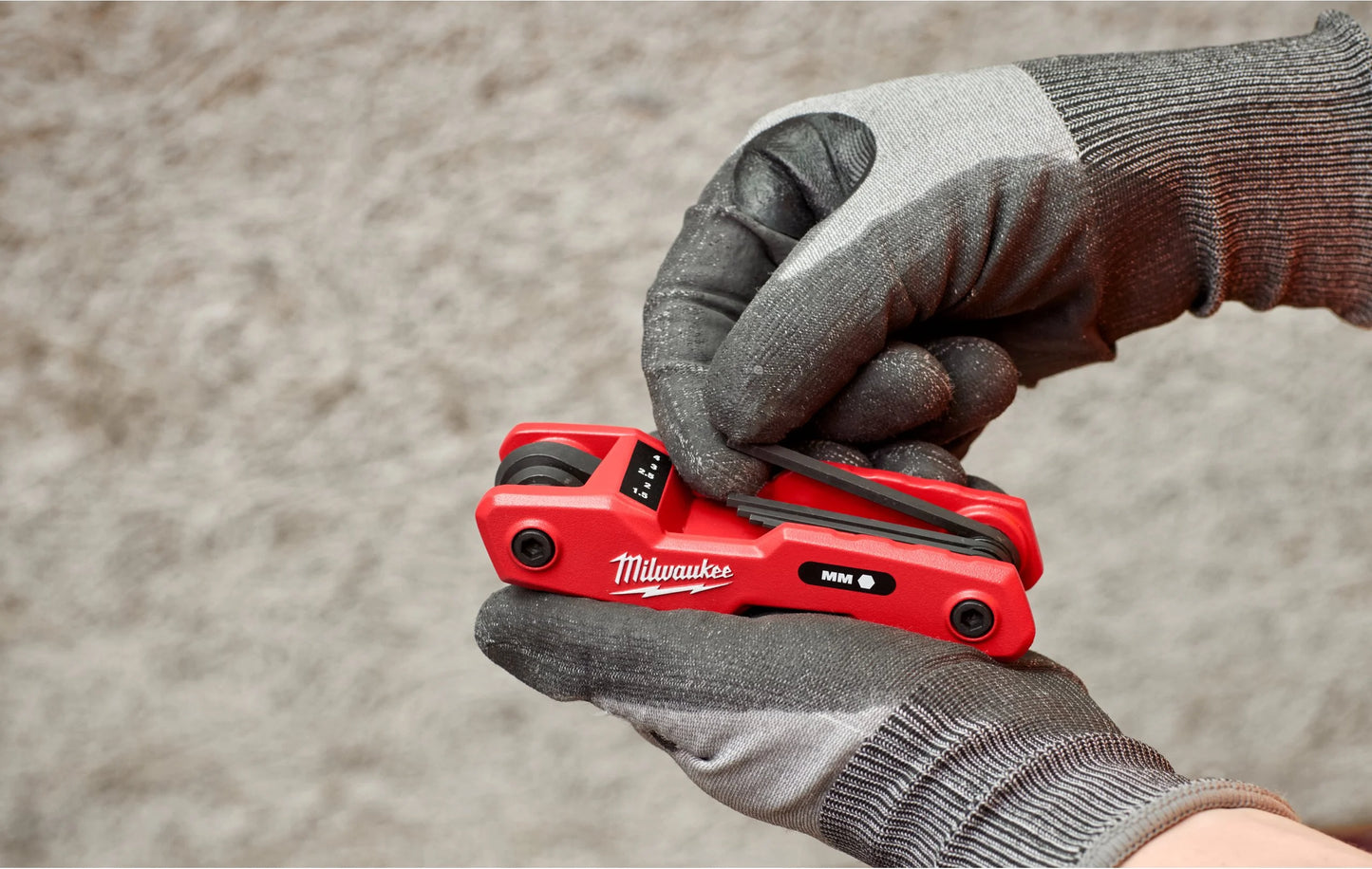 Kit spécial avec outils manuels + chargeur + batterie + sac à dos Jobsite Milwaukee