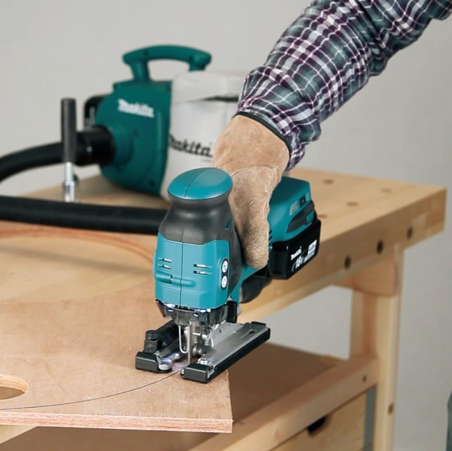 Scie sauteuse 18V LXT 26mm Makita DJV181Z