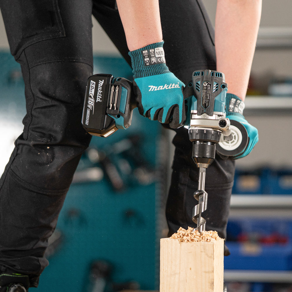 Perceuse-visseuse à percussion Makita DHP493RTJ 18V LXT avec 2 batteries 5 Ah, chargeur et coffret de transport