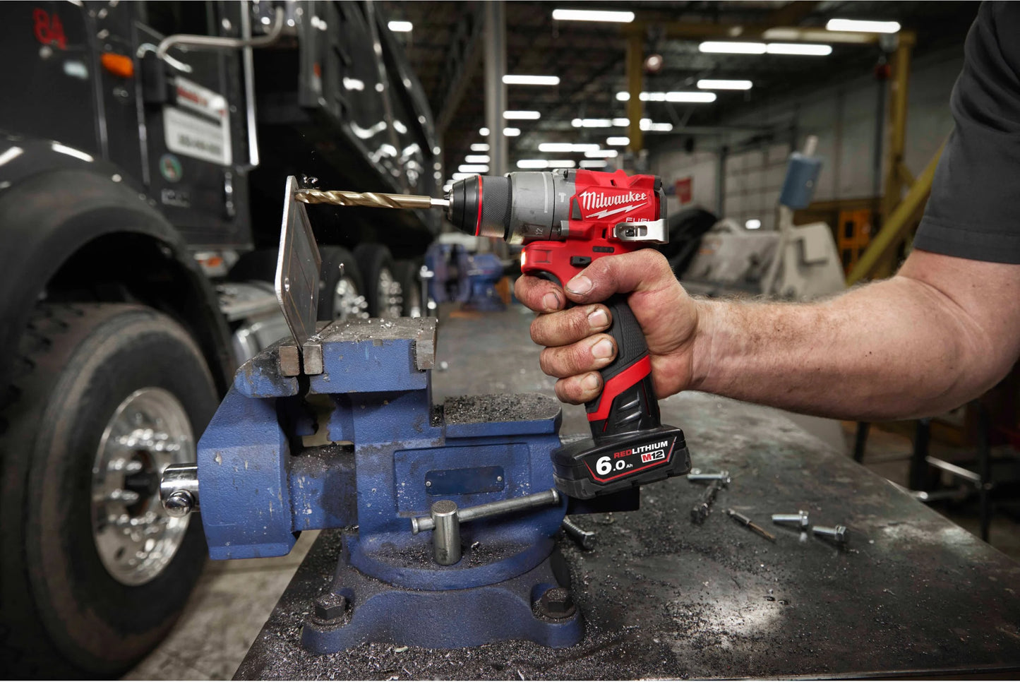 Perceuse-visseuse à percussion sub-compacte M12 Fuel Milwaukee M12 FPD2-0
