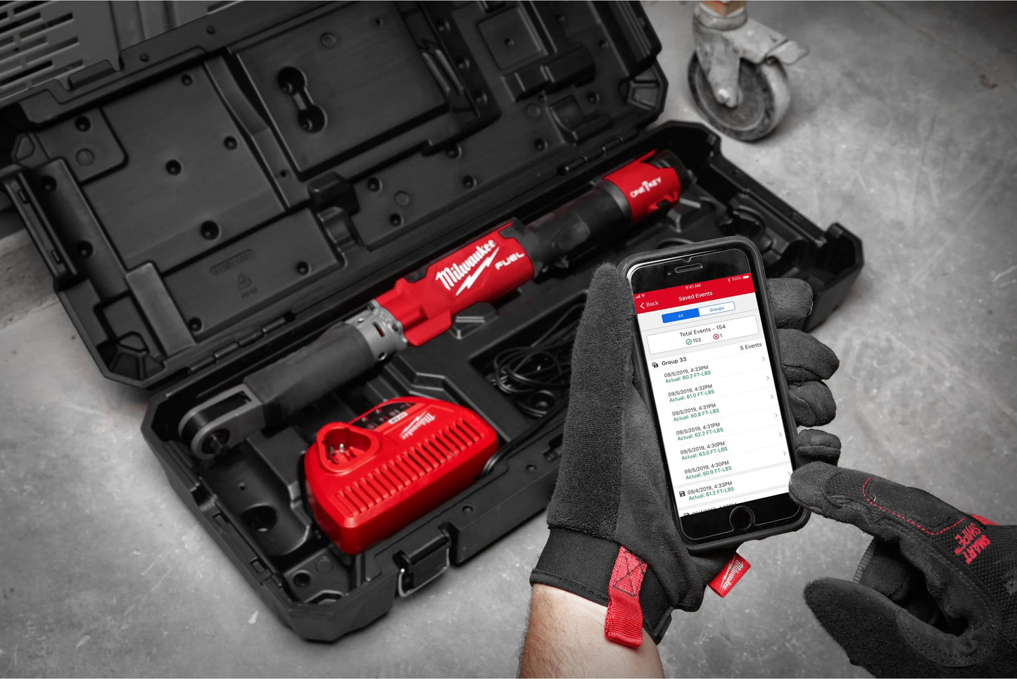 Clé à cliquet dynamométrique Milwaukee M12 Fuel One-Key 1/2" avec batterie, chargeur et étui de transport M12 ONEFTR12-201C