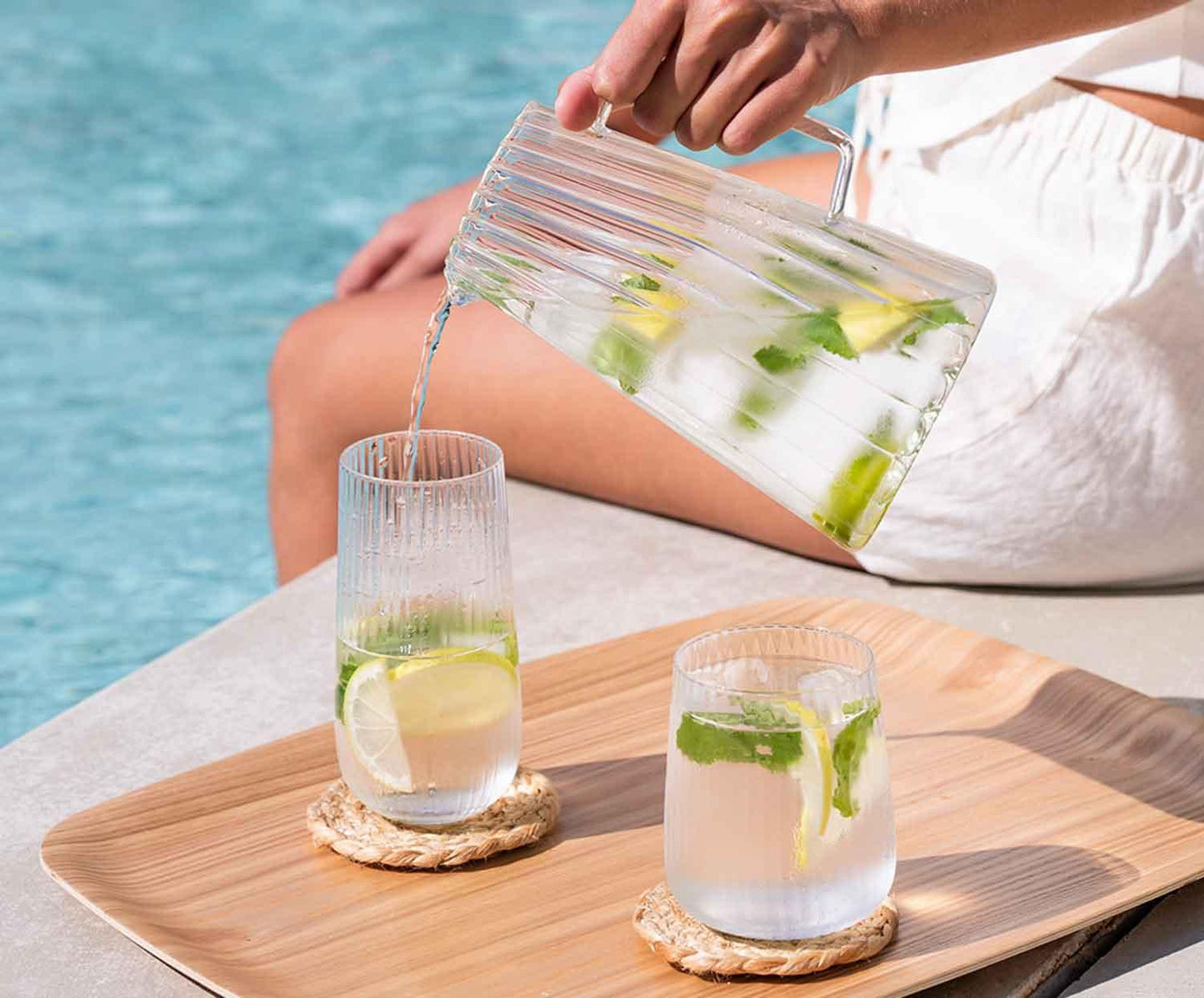 Jarra de agua de cristal 1L Andrea House